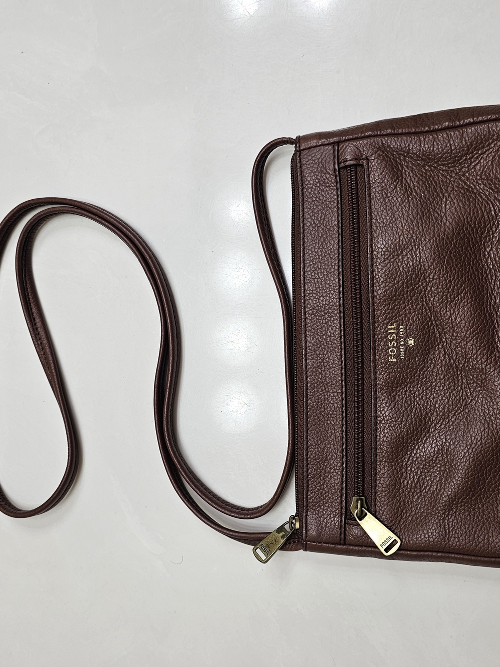 Fossil Men's Brown Leather Crossbody Bag